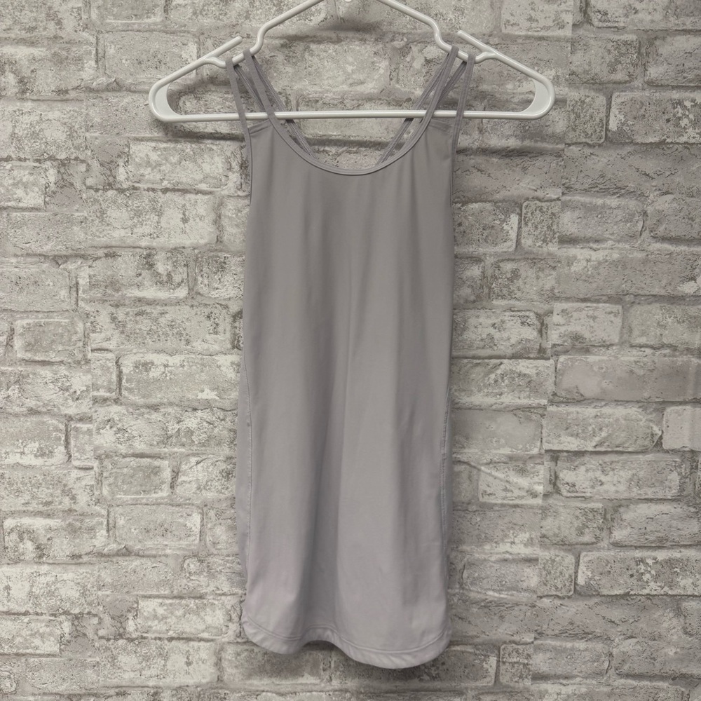 Lululemon Gray Athletic Tank Women’s Size‎ Small